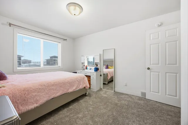 $585,000 | 4766 34th Street South, Fargo, ND 58104