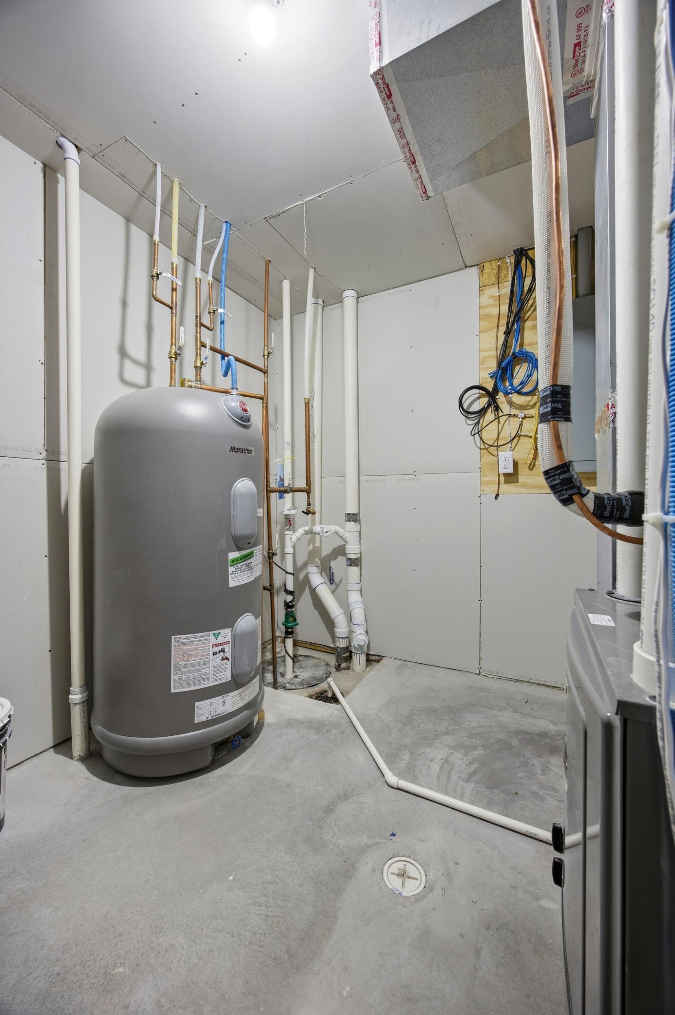 4766 34th Street South Fargo, ND 58104 - Photo 31 of 38