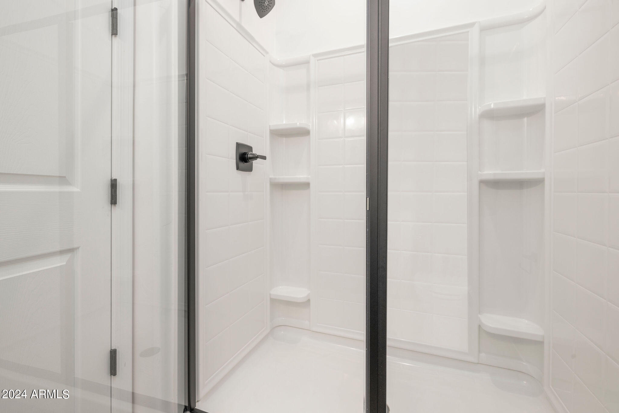 6593 East Via Arroyo Largo Tucson, AZ 85756 - Photo 20 of 57 Downstairs Full Bathroom
