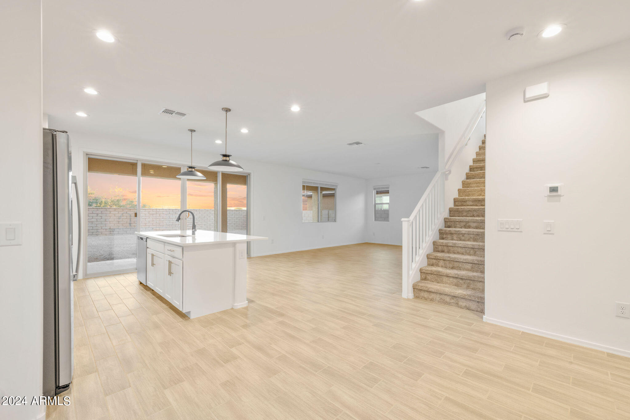 6593 East Via Arroyo Largo Tucson, AZ 85756 - Photo 22 of 57 Open Space with Natural Light