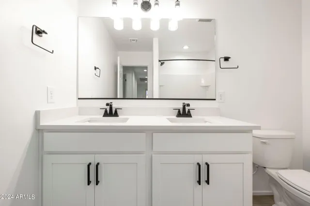 $449,000 | 6593 East Via Arroyo Largo, Tucson, AZ 85756