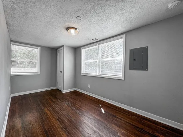 $122,500 | 5825 Manchester Avenue, Kansas City, MO 64129