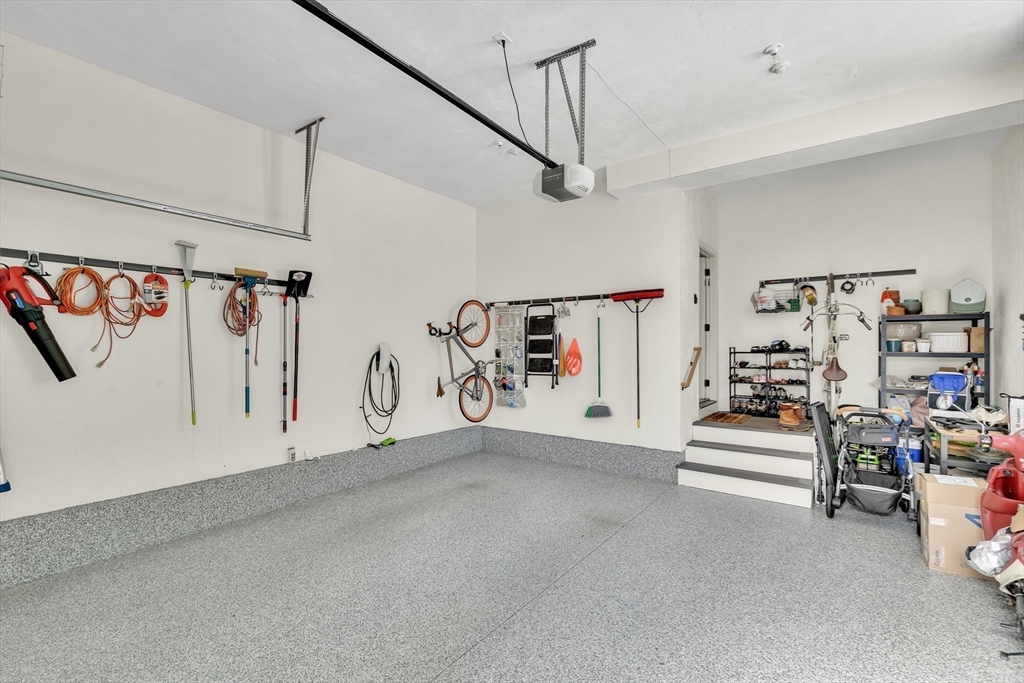 32 Lantern Lane Wellesley, MA 02481 - Photo 35 of 41