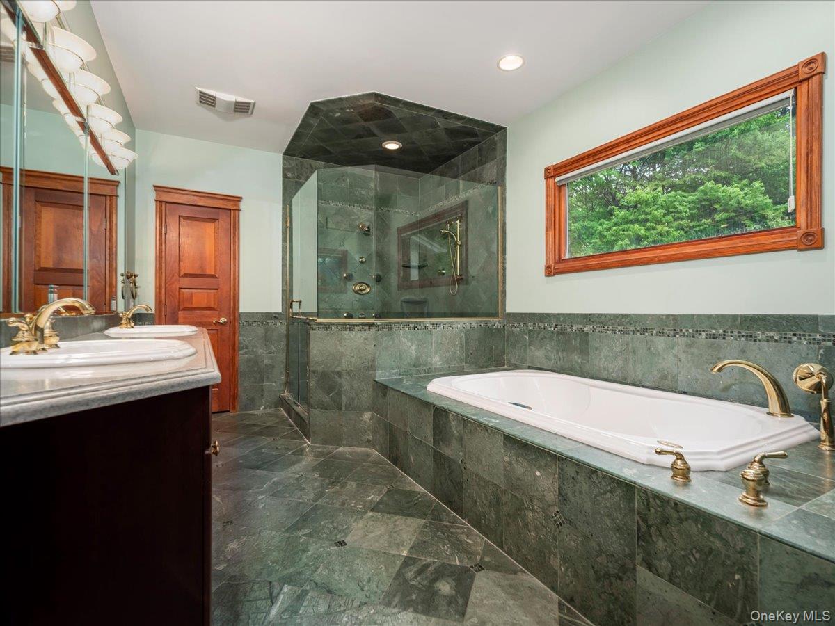 10 Rockingham Road Spring Valley, NY 10977 - Photo 25 of 48