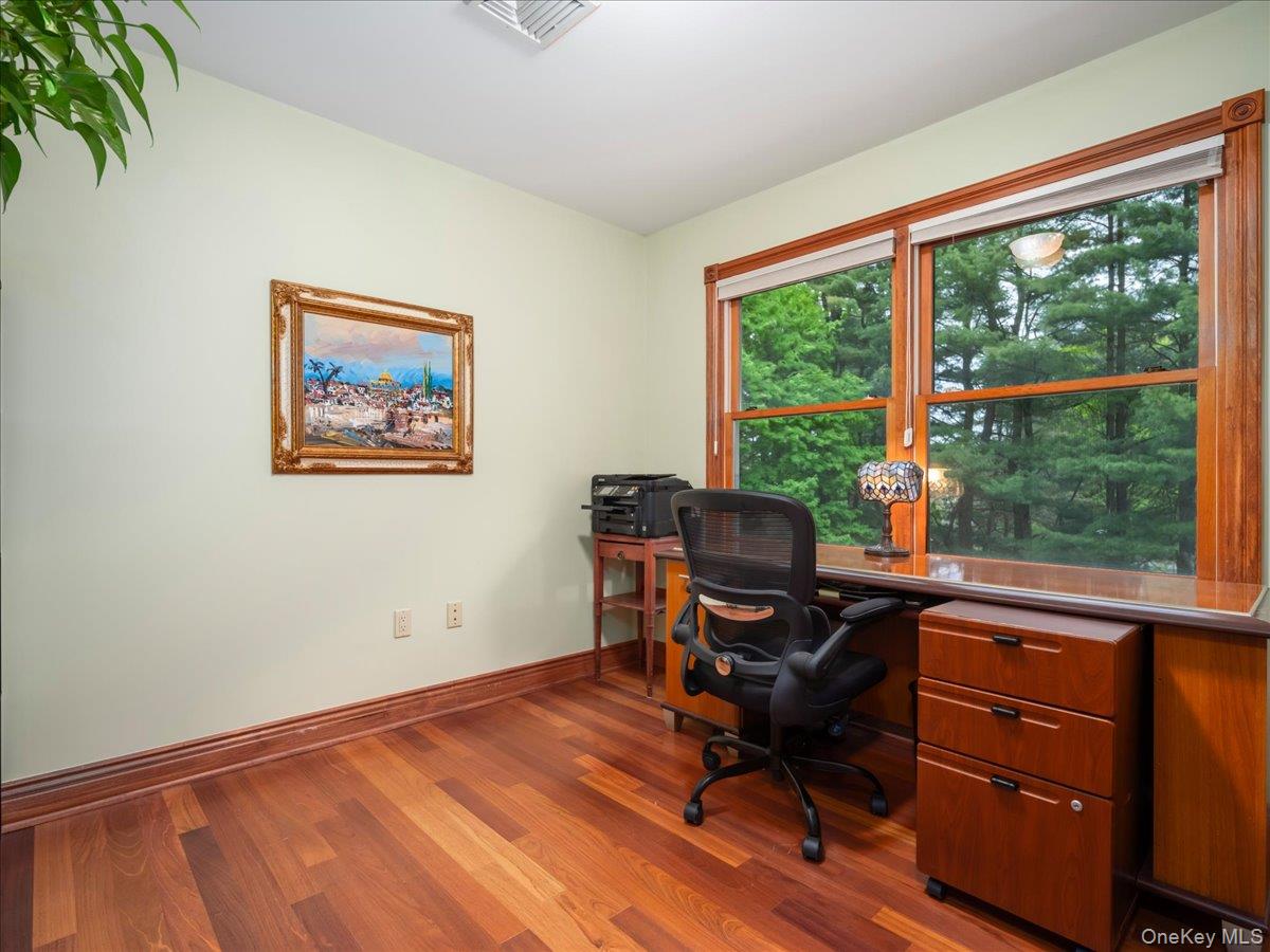 10 Rockingham Road Spring Valley, NY 10977 - Photo 30 of 48