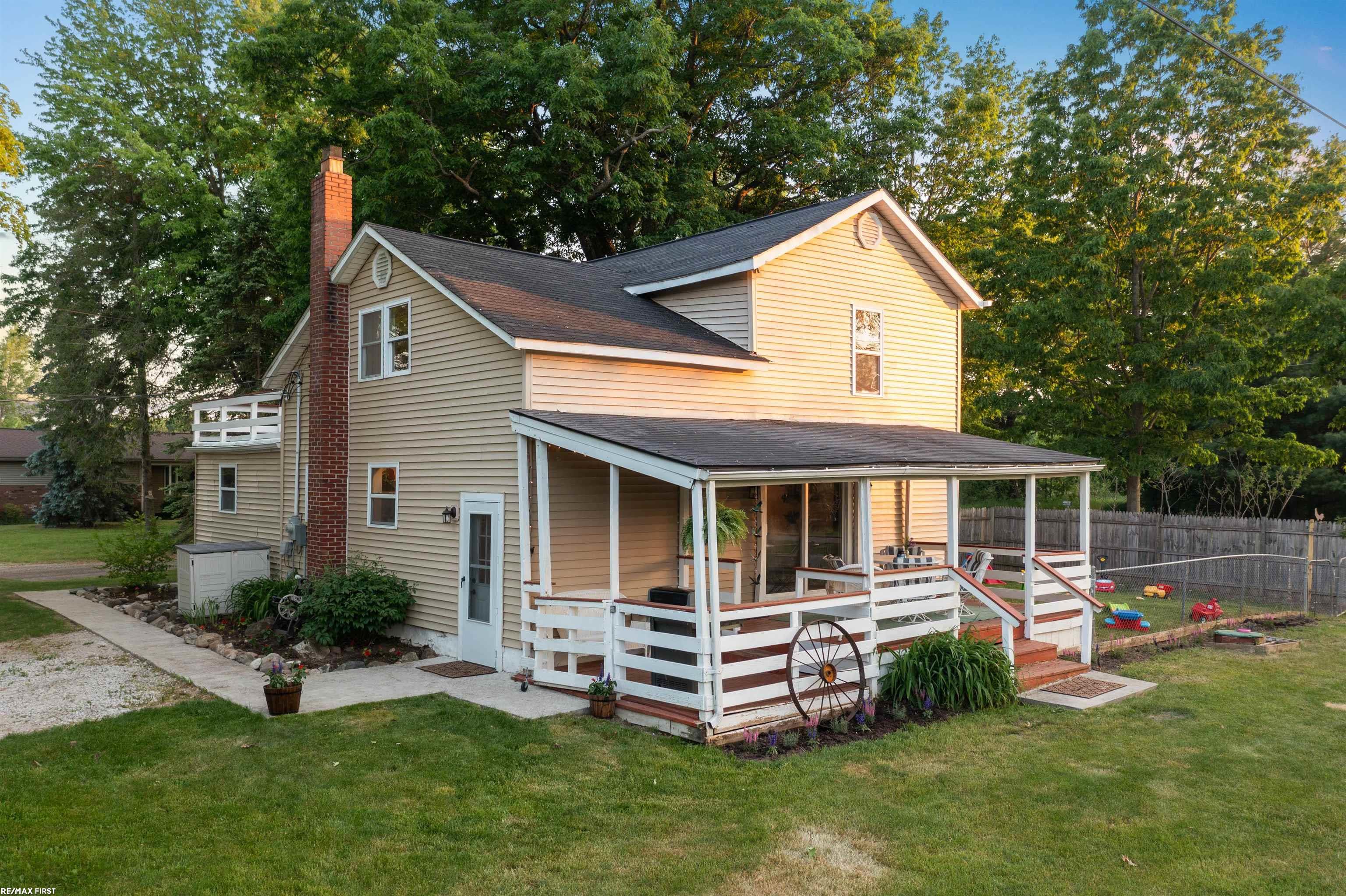 270 Rowland Road Leonard, MI 48367 - Photo 79 of 80 50112131-78.JPG