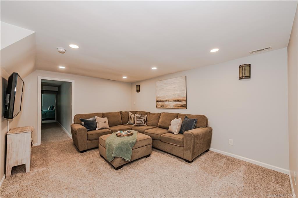 2022 New Hope Road Charlotte, NC 28203 - Photo 33 of 48 Gallery Image 33
