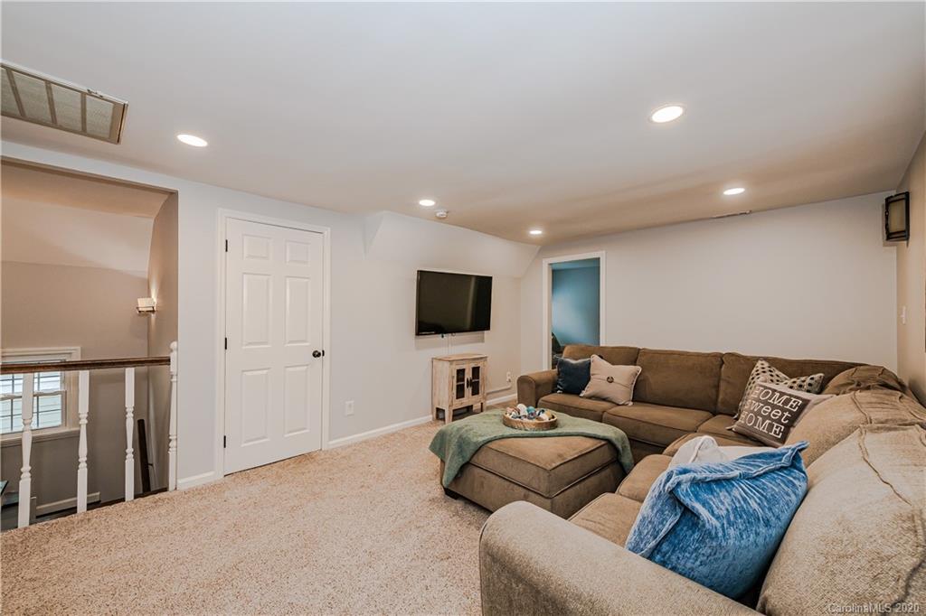 2022 New Hope Road Charlotte, NC 28203 - Photo 34 of 48 Gallery Image 34