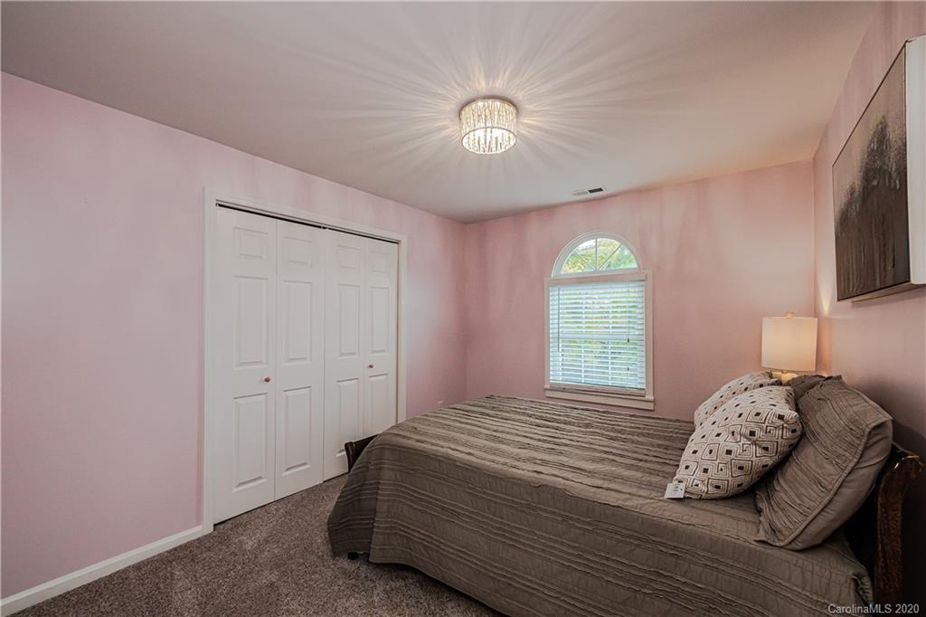 2022 New Hope Road Charlotte, NC 28203 - Photo 36 of 48 Gallery Image 36