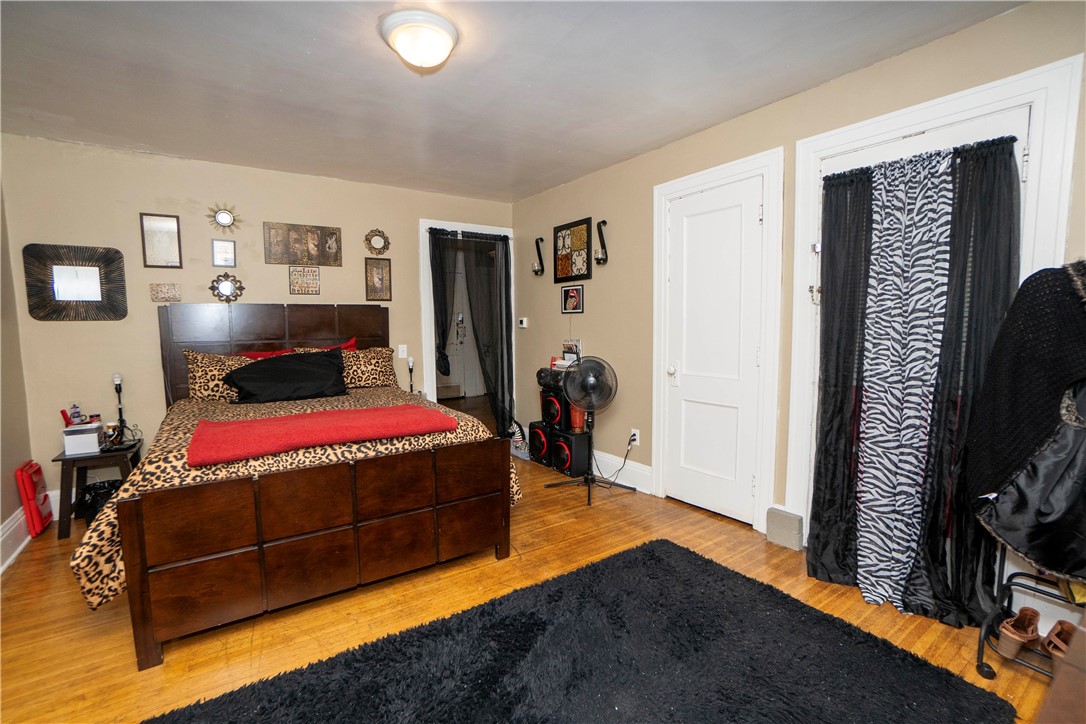 941 Dewey Avenue Rochester, NY 14613 - Photo 16 of 33