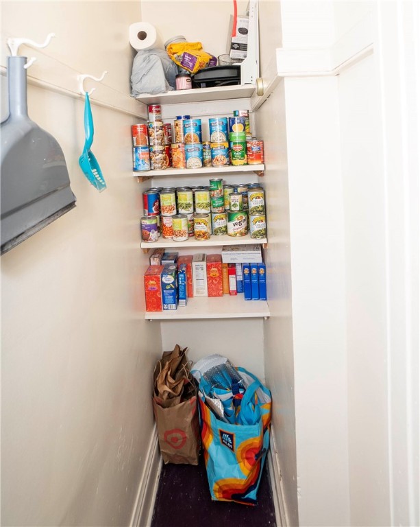 941 Dewey Avenue Rochester, NY 14613 - Photo 20 of 33