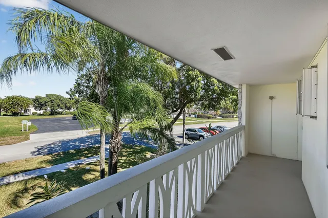 $1,800 | 3150 Meridian Way South, Unit 7, Palm Beach Gardens, FL 33410