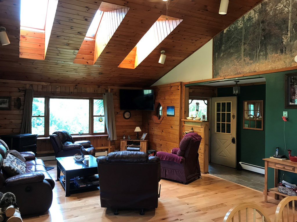 176 Gamlaw Road Champlain, NY 12919 - Photo 3 of 59 Gallery Image 3