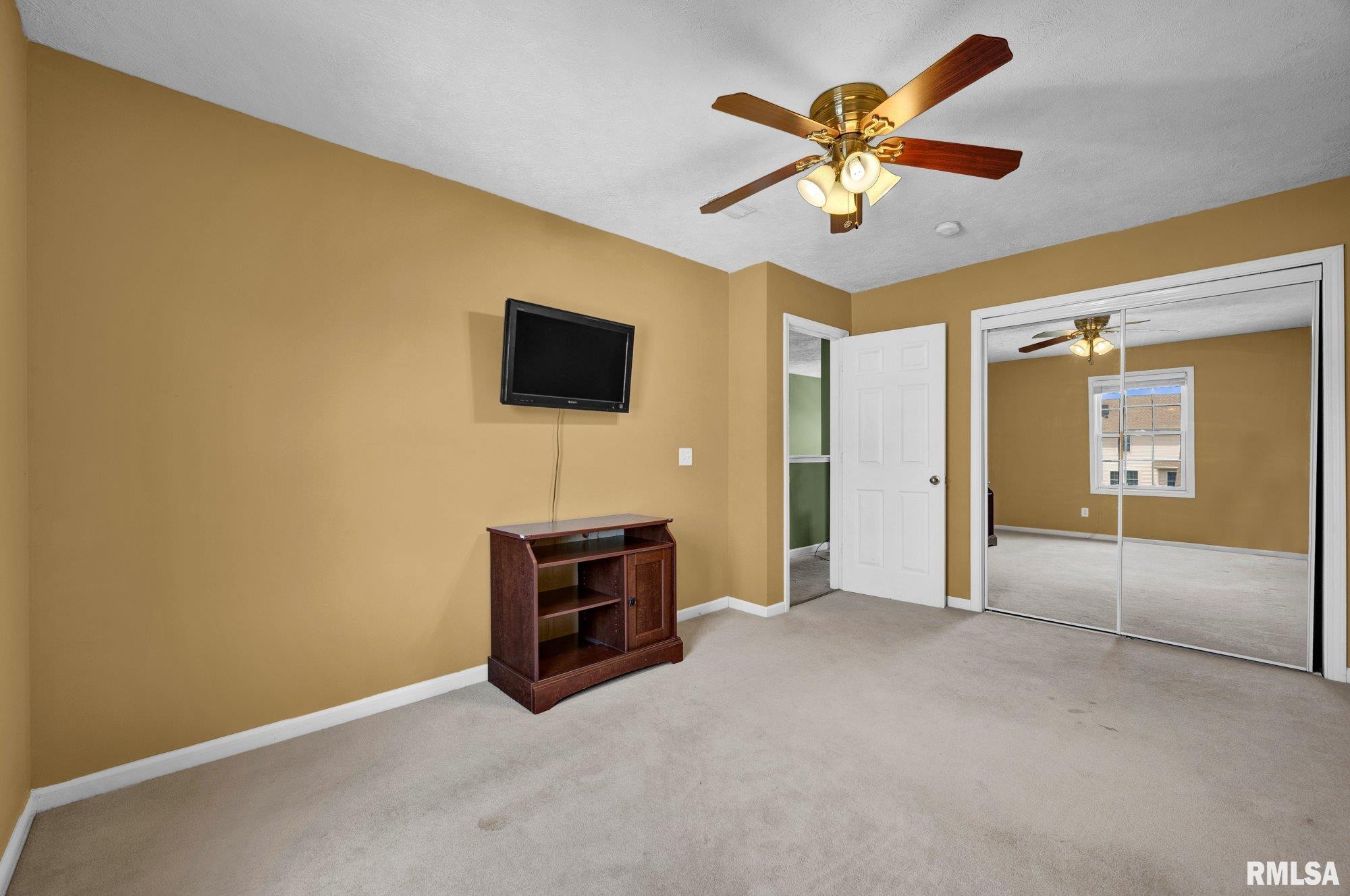 1102 Chippewa Street Normal, IL 61761 - Photo 29 of 37