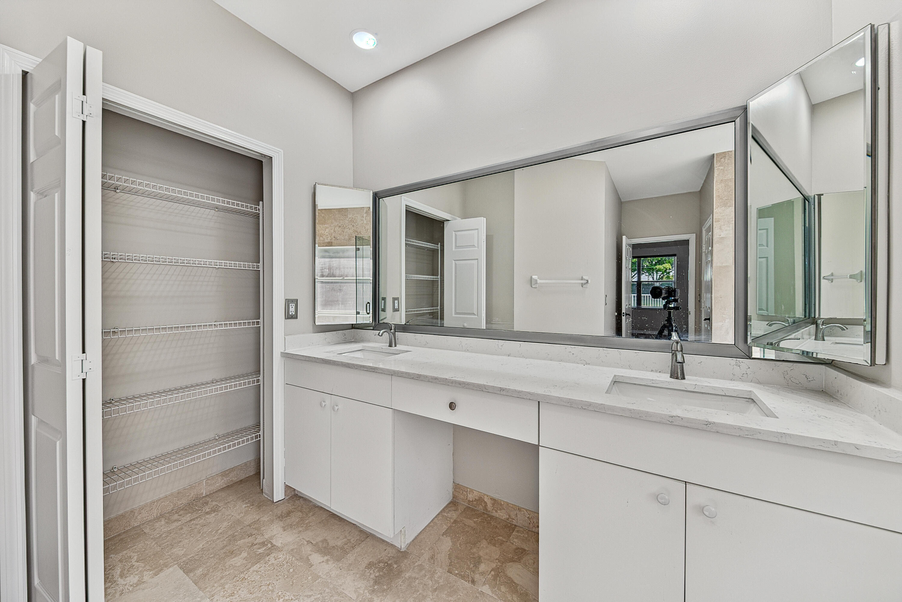 12325 Cascades Pointe Drive Boca Raton, FL 33428 - Photo 34 of 67 schirling-48