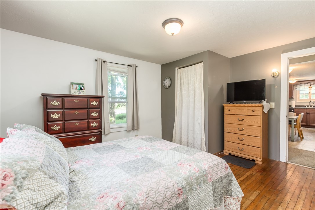 1407 Ridge Road Ontario, NY 14519 - Photo 15 of 25