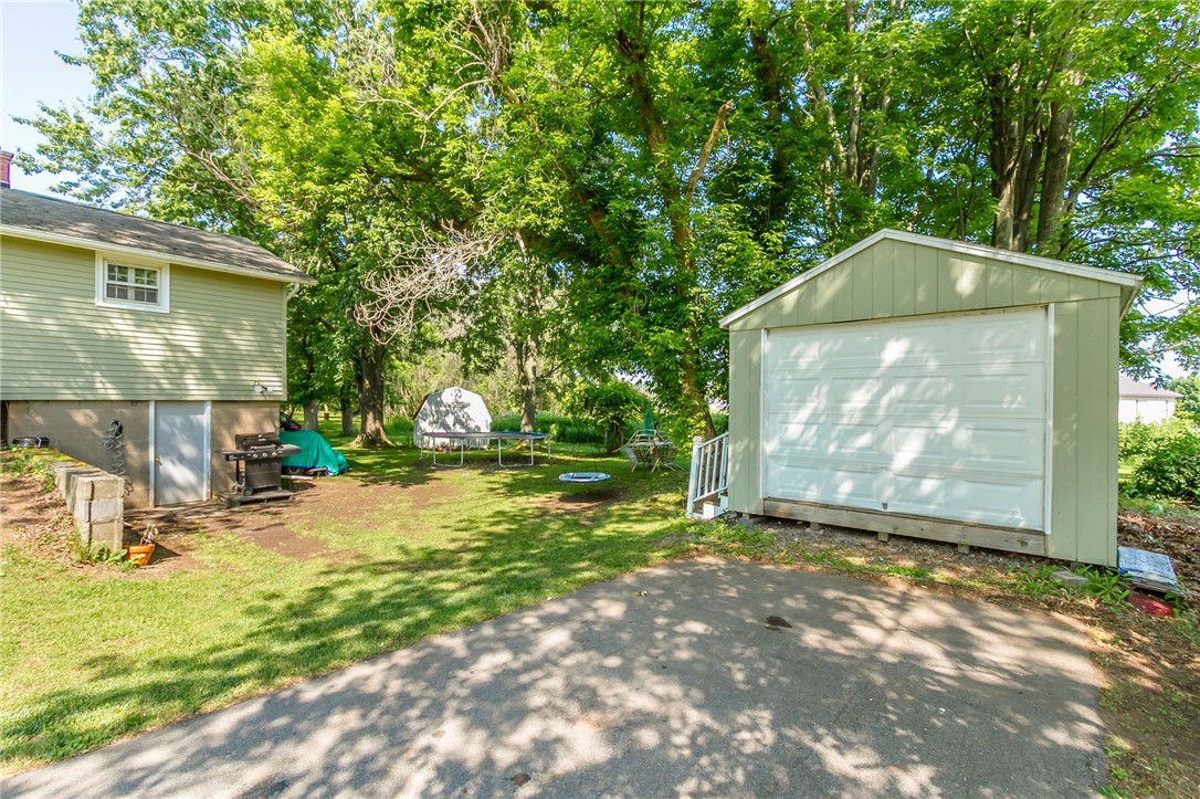 1407 Ridge Road Ontario, NY 14519 - Photo 21 of 25