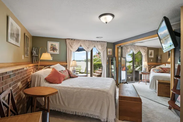 $724,900 | 14144 Old Holt Court, Lindstrom, MN 55045