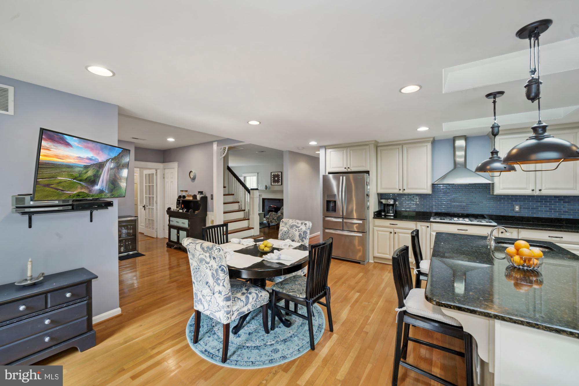327 East Maple Road Linthicum Heights, MD 21090 - Photo 14 of 33