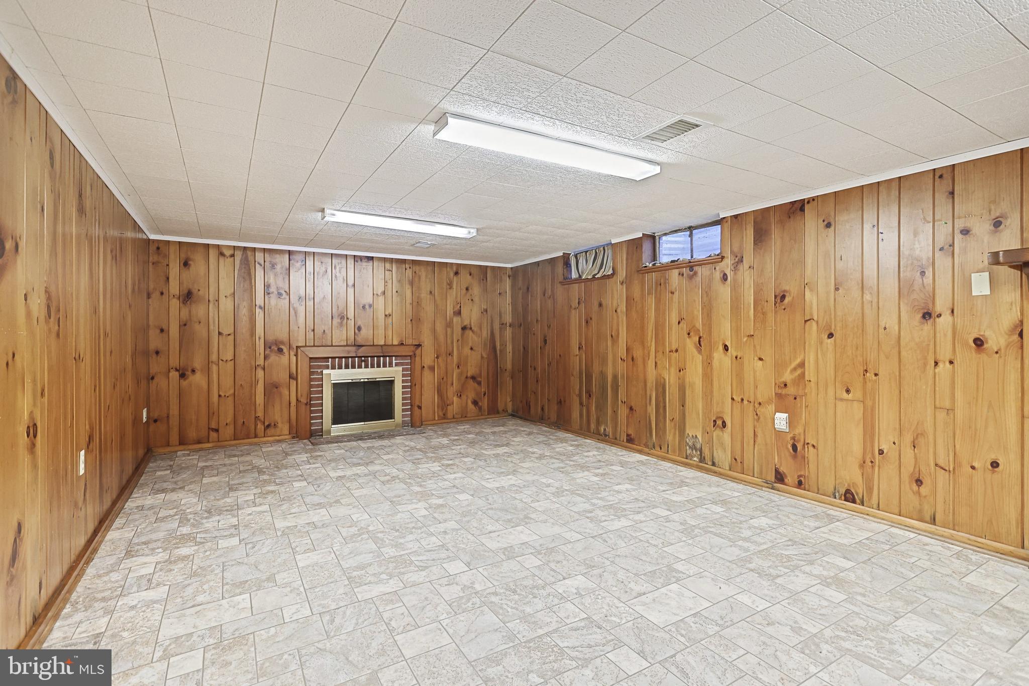 1796 Crescent Road York, PA 17403 - Photo 29 of 34