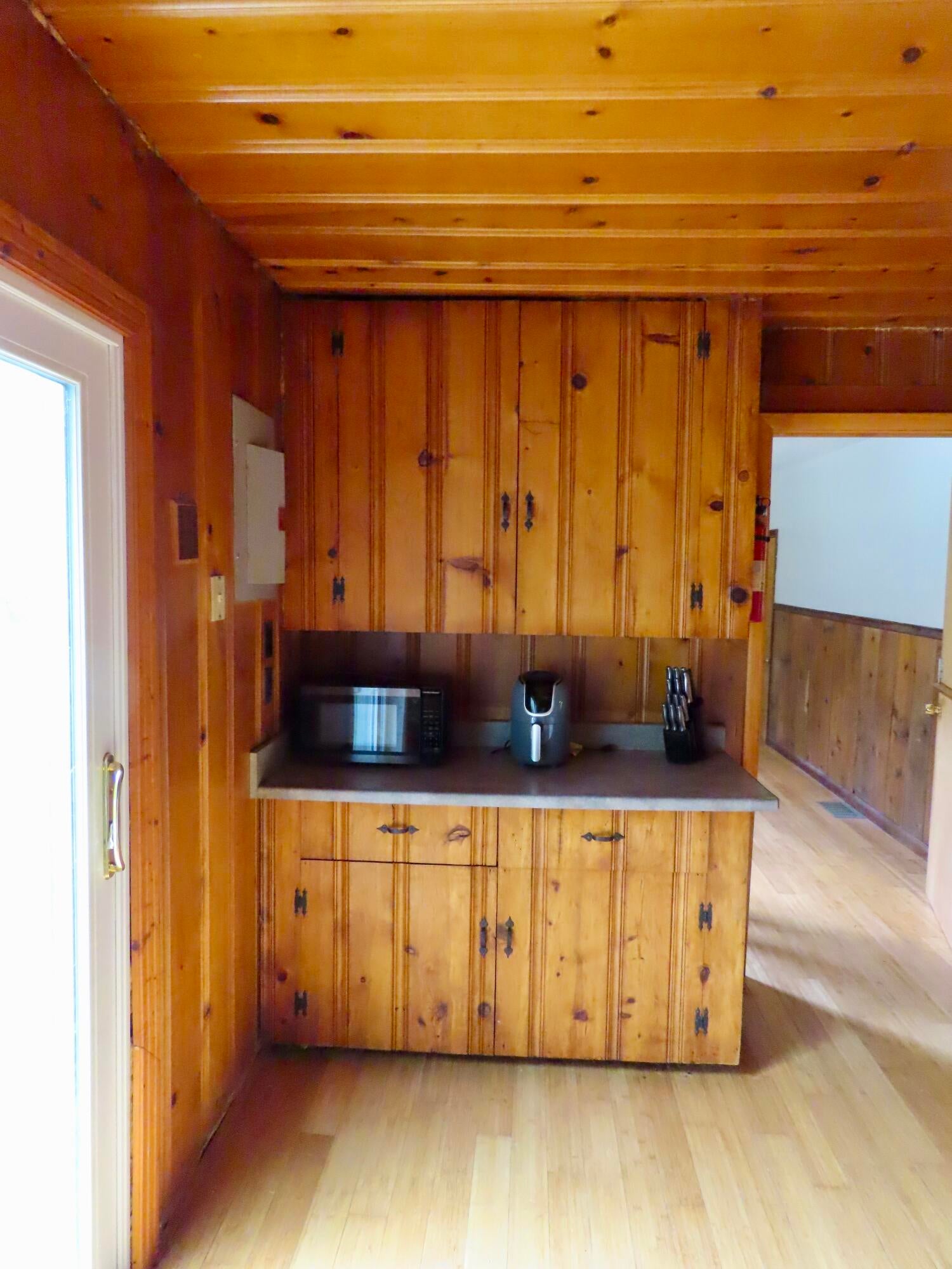 5351 Meaford Road Atlanta, MI 49709 - Photo 11 of 63 coffee nook