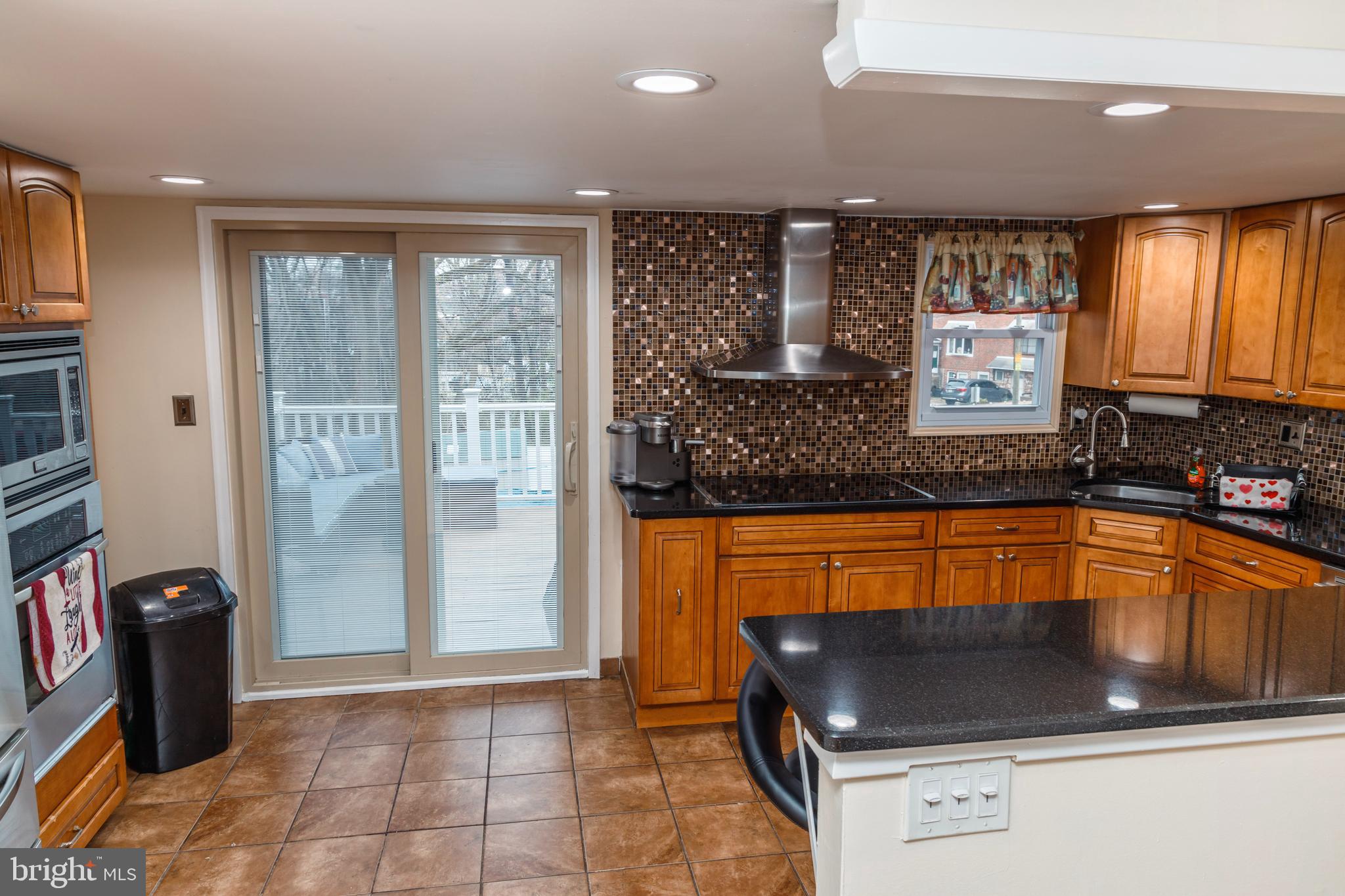 9103 Ryerson Road Philadelphia, PA 19114 - Photo 14 of 47