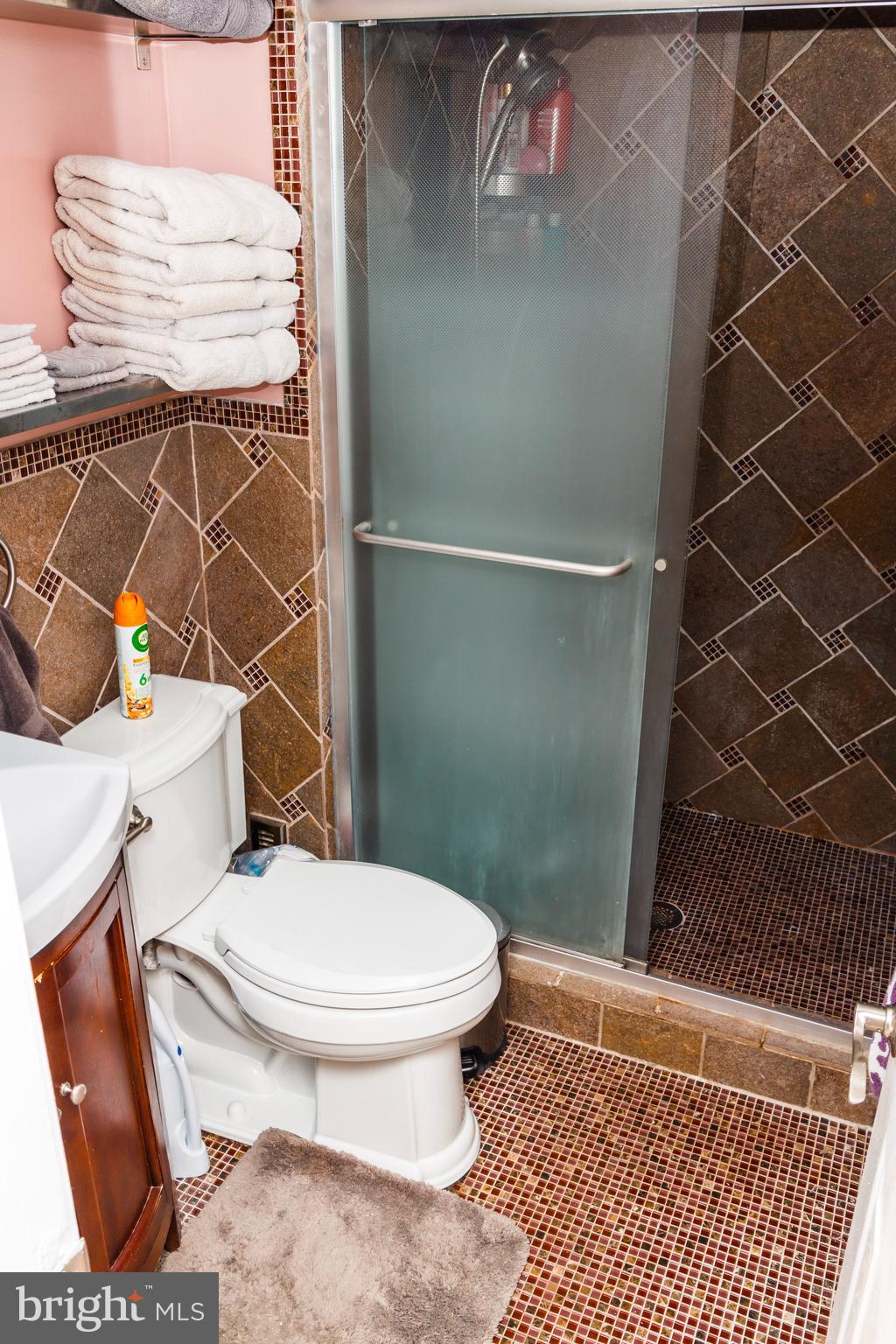 9103 Ryerson Road Philadelphia, PA 19114 - Photo 25 of 47