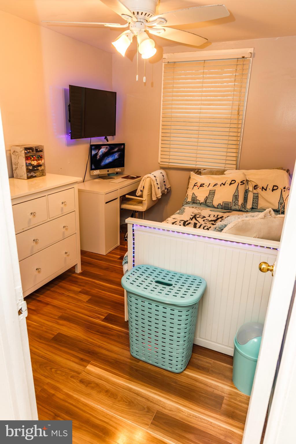 9103 Ryerson Road Philadelphia, PA 19114 - Photo 35 of 47