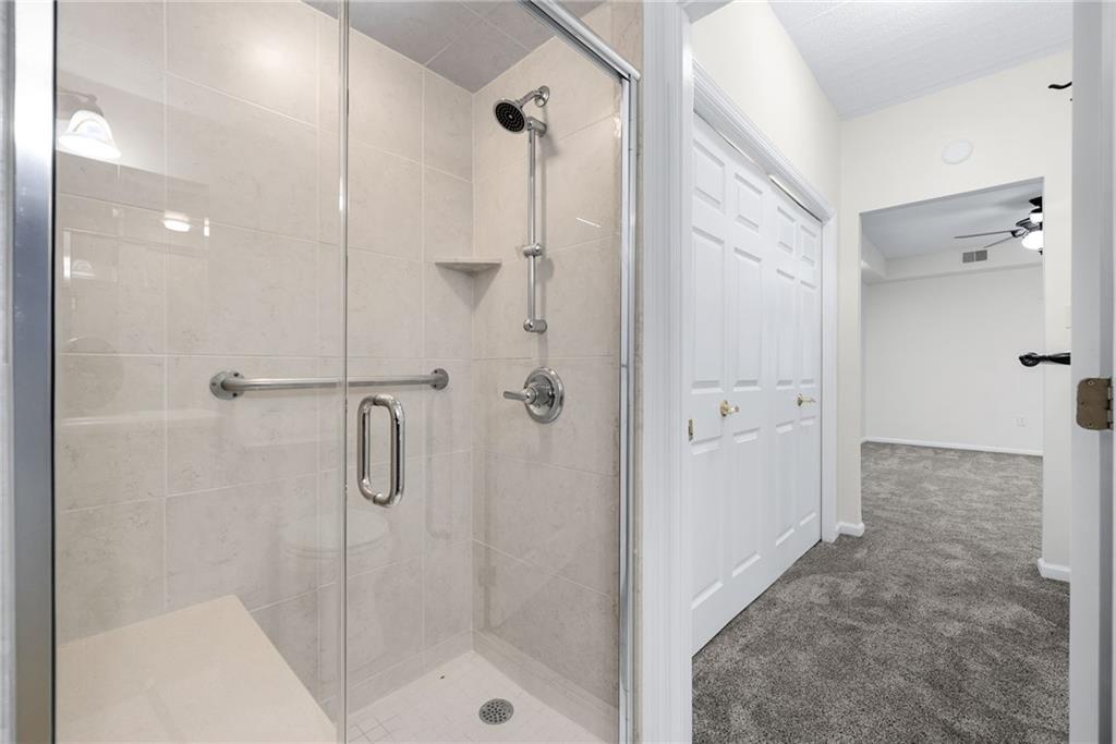 5600 Munhall Road, Unit 201 Pittsburgh, PA 15217 - Photo 42 of 49