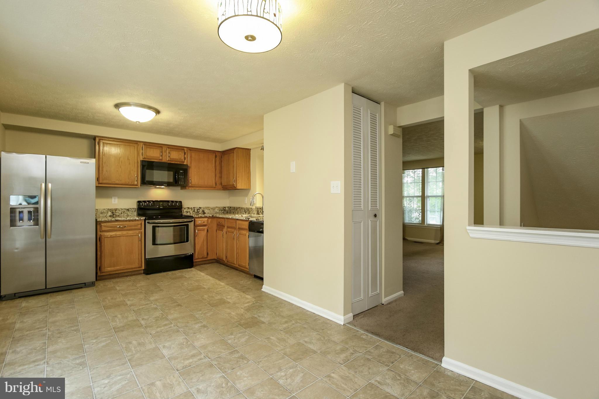 Large eat-in kitchen