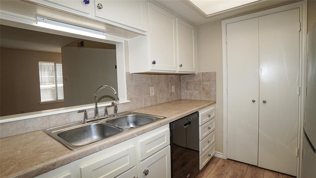 1121 Signal Ridge Place Rockwall, TX 75032 - Photo 10 of 19