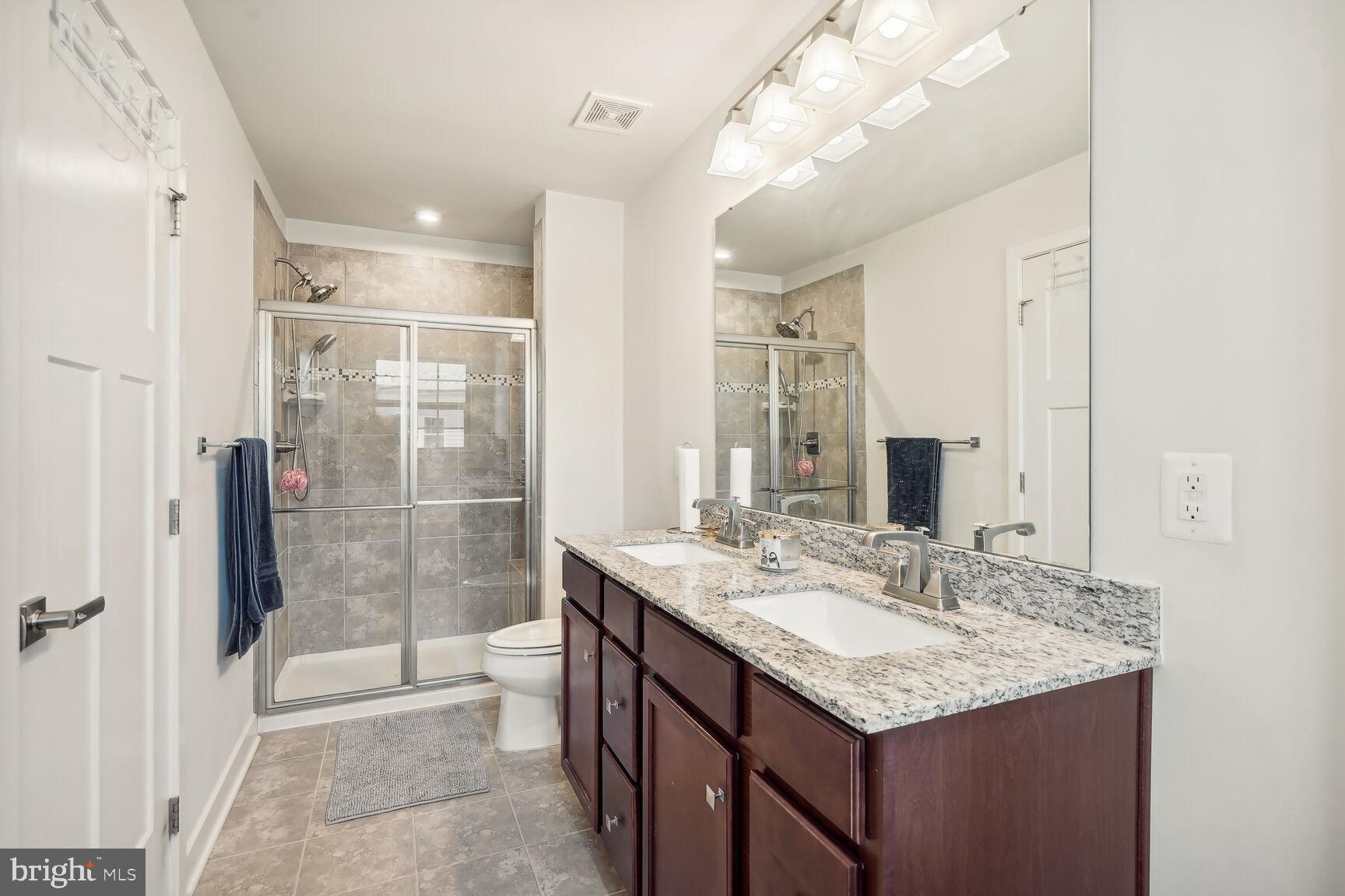 18110 Red Cedar Road Dumfries, VA 22026 - Photo 11 of 26 Gallery Image 11