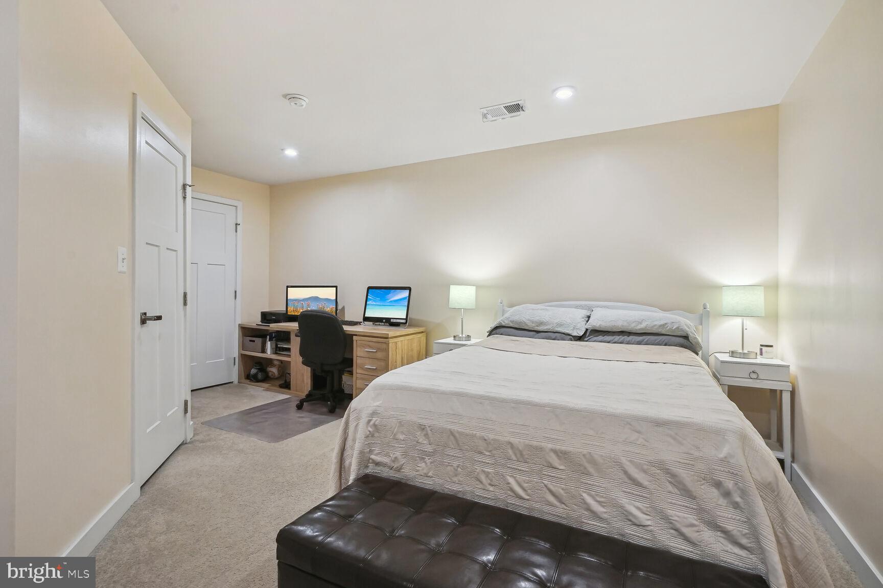 18110 Red Cedar Road Dumfries, VA 22026 - Photo 12 of 26 Gallery Image 12