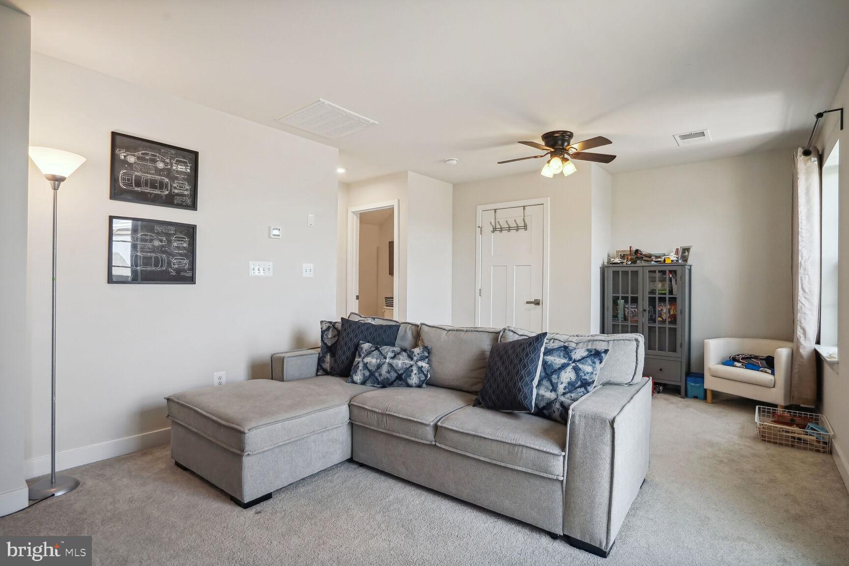 18110 Red Cedar Road Dumfries, VA 22026 - Photo 19 of 26 Gallery Image 19