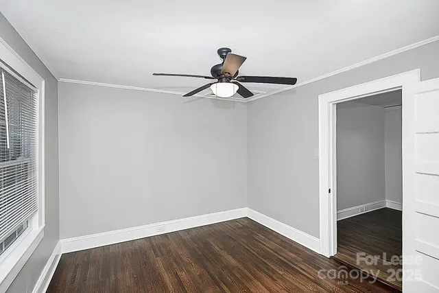 a window in an empty room