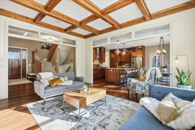 $1,245,000 | 741 Mount Curve Chase, Hudson, WI 54016