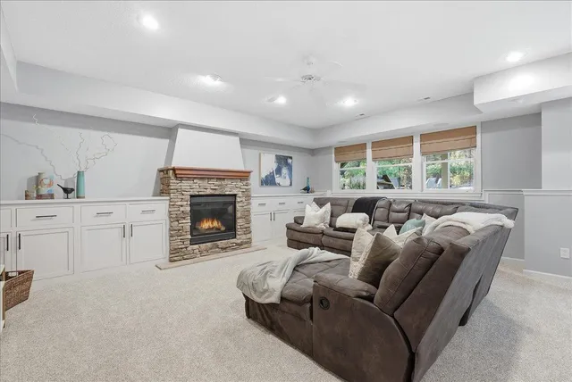 $1,245,000 | 741 Mount Curve Chase, Hudson, WI 54016