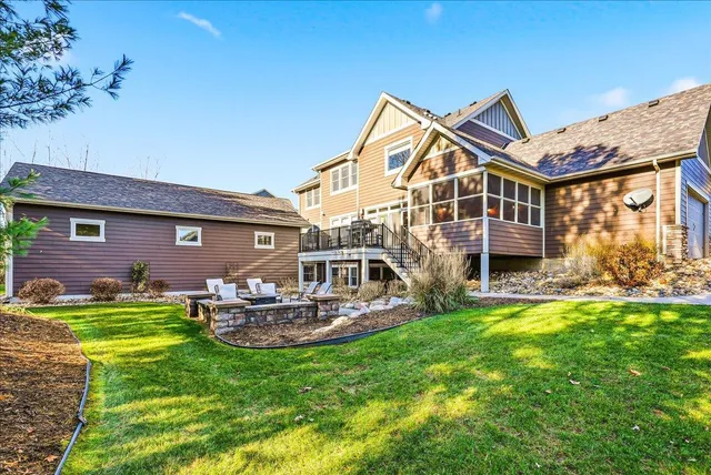 $1,245,000 | 741 Mount Curve Chase, Hudson, WI 54016
