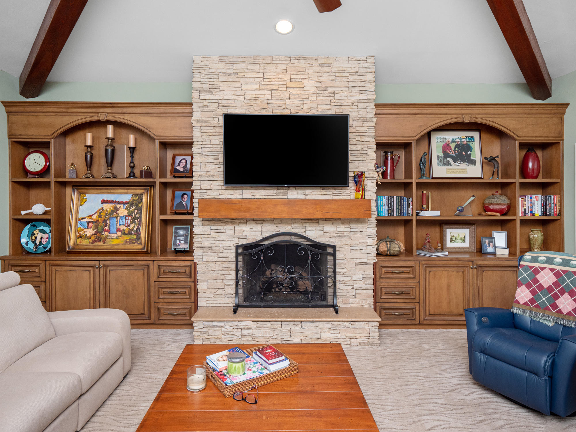 8270 Hunters Grove Road Jacksonville, FL 32256 - Photo 22 of 76 Gas Log Burning Fireplace