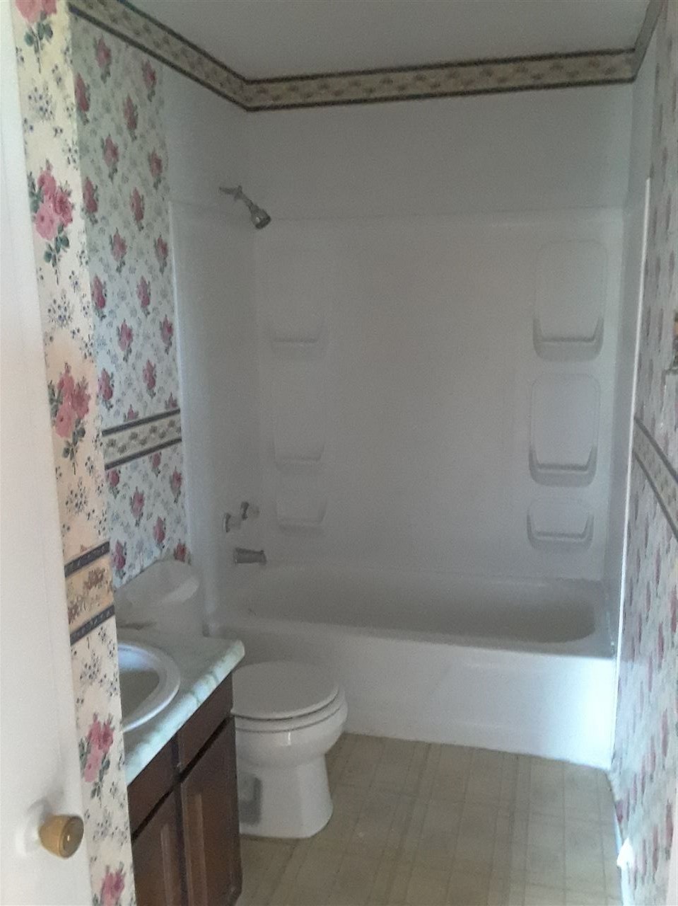 350 East Walnut Street Waterloo, IN 46793 - Photo 15 of 18 Gallery Image 15