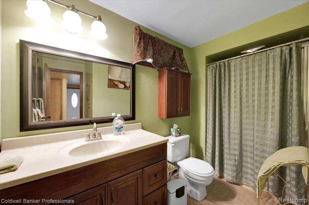 3305 Ludwig Road Oxford, MI 48371 - Photo 23 of 36 Gallery Image 23