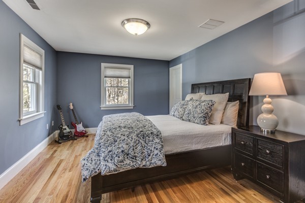186 Cedar Street Lexington, MA 02421 - Photo 14 of 22