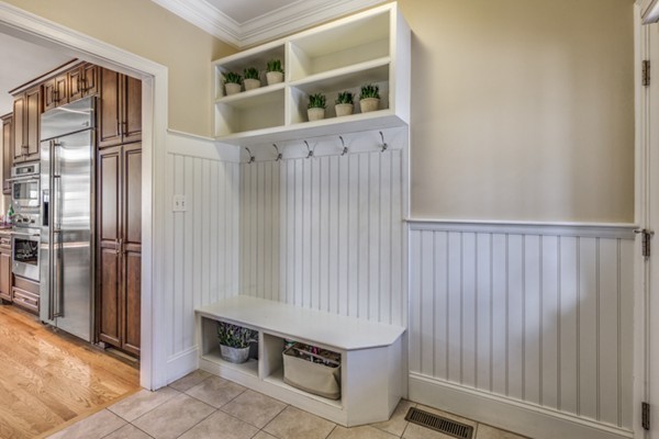 186 Cedar Street Lexington, MA 02421 - Photo 7 of 22