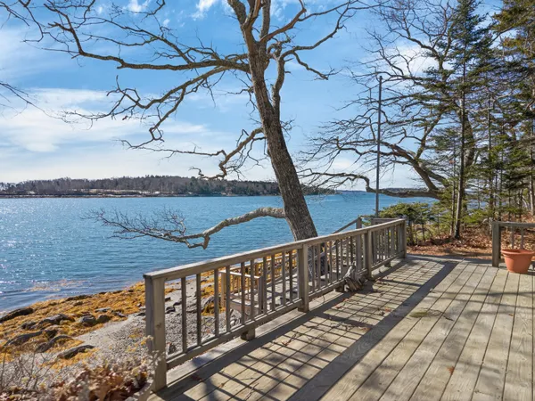 $995,000 | 71 Merganser Way, Freeport, ME 04032