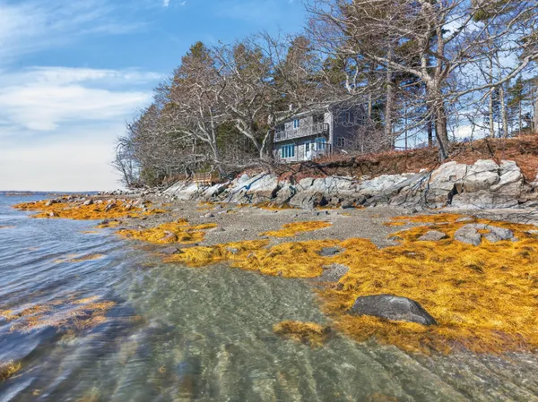 $995,000 | 71 Merganser Way, Freeport, ME 04032
