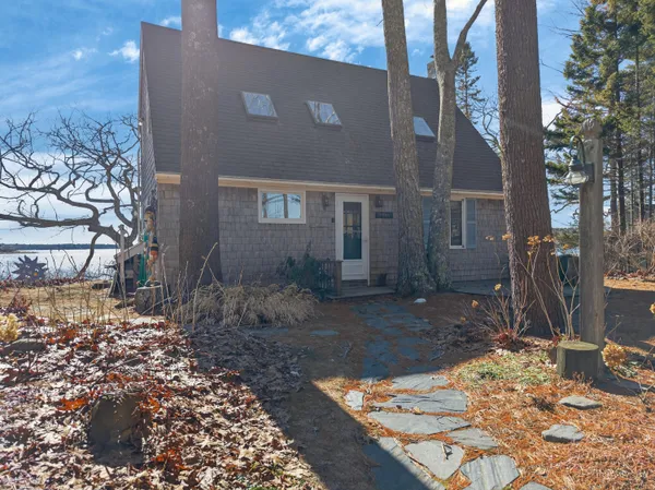 $995,000 | 71 Merganser Way, Freeport, ME 04032