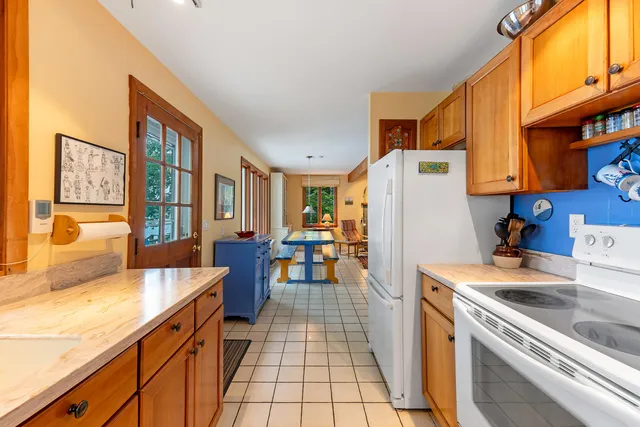 $1,075,000 | 71 Merganser Way, Freeport, ME 04032