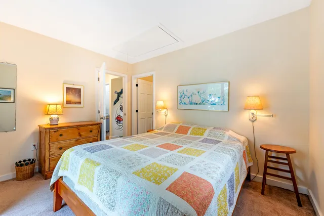 $1,075,000 | 71 Merganser Way, Freeport, ME 04032