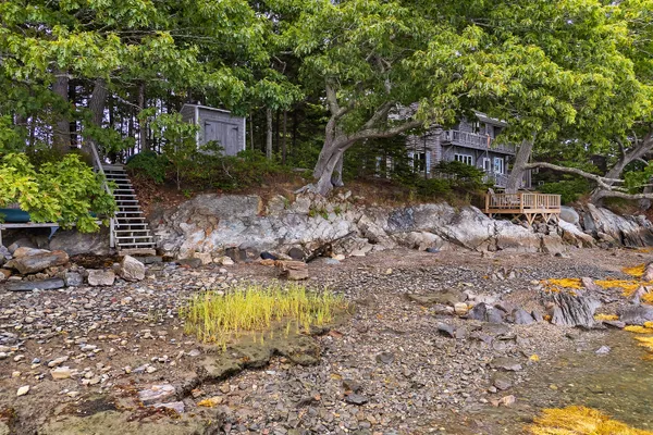 $995,000 | 71 Merganser Way, Freeport, ME 04032
