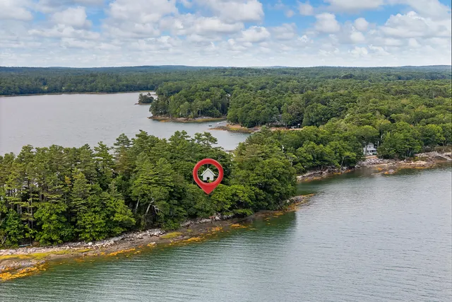 $1,075,000 | 71 Merganser Way, Freeport, ME 04032